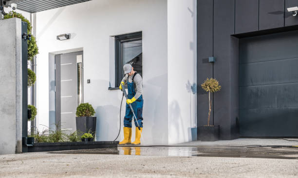Best Gutter Cleaning  in Man, IL